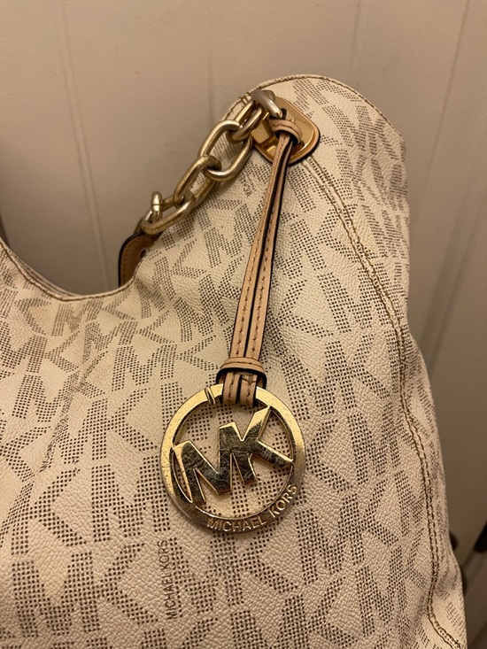 Michael Michael Kors please check all picture of condition - Picture 5 of 17
